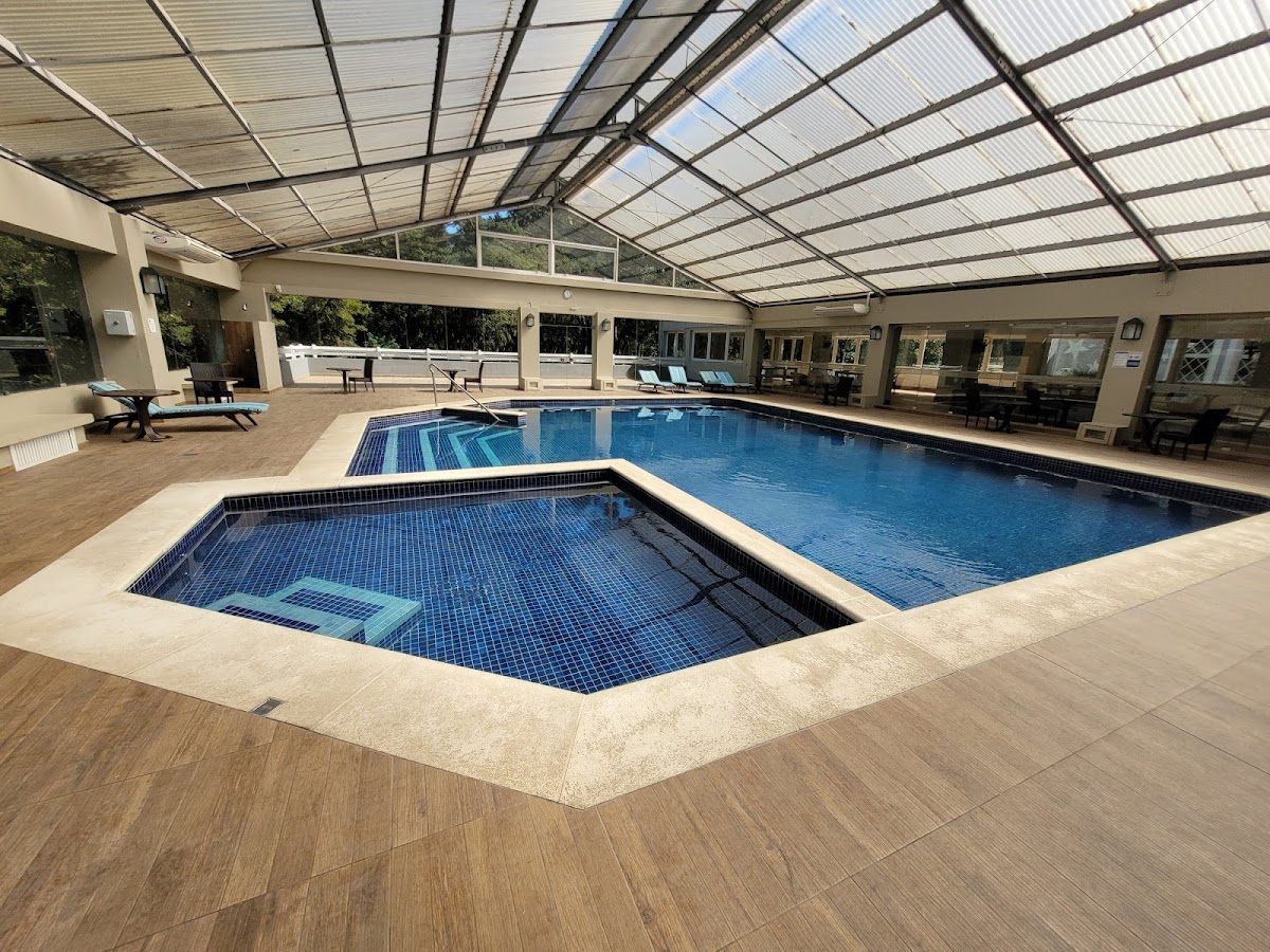 Tri Hotel